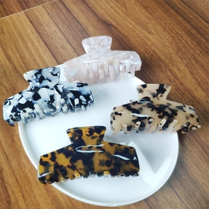 Large Acetate Hair Claw Clip For Women Handmade Minimalist Geometric Tortoiseshell Marble Pattern Hair Catch Accessories