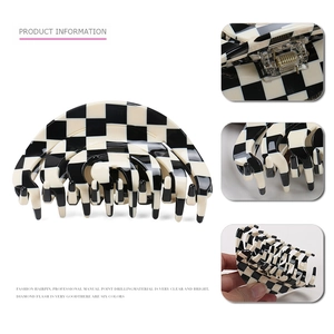 Classic checkered large hair claw clip with French vintage design and metal spring