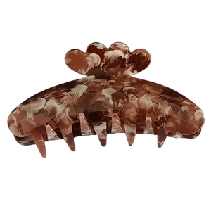 Retro coffee marble acrylic hair claw clip with vintage cloud wave design for women