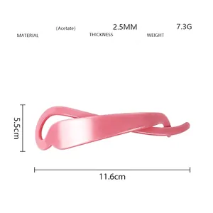 Pince à cheveux banane rose en acétate avec design torsadé et mesures détaillées