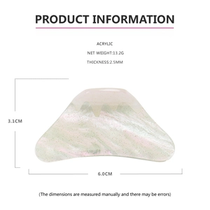 Detailed view showing product size specifications for pearlescent acrylic hair claw clip