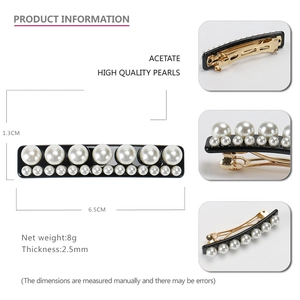 Barrette à cheveux élégante de 8cm avec perles double couche et acétate noir sur fond blanc