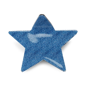 Détail montrant la texture denim et le revêtement en résine sur une pince à cheveux étoile