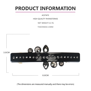 Dimensions détaillées de la barrette en acétate avec strass et motifs géométriques