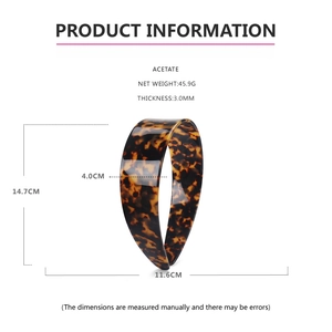 Detailed dimensions of 4cm wide leopard acetate headband with measurements and thickness