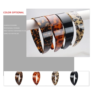 French acetate non-slip headband set in tortoiseshell, leopard print, and glossy black colors