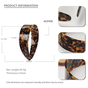 Classic leopard pattern acetate wide headband with dimensions of 14.7cm by 11.6cm