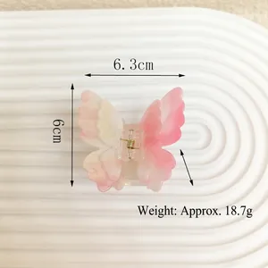Pince à cheveux papillon en acrylique dégradé rose avec double aile pour coiffures d'été