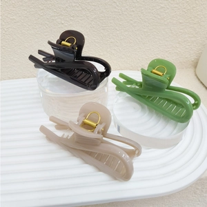 Three-piece set of 12cm oversized thickened PVC cross hair claws in brown, green and beige