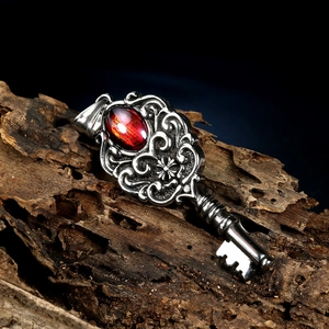 Vintage punk key pendant necklace with red gemstone in polished silver stainless steel
