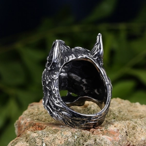 Macro shot of wolf head ring side view showing hollow structure and lifelike fur texture