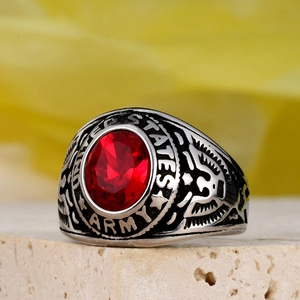 Men's US Army eagle ring with faceted red gemstone and vintage steel finish