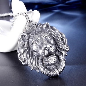 Gothic lion head pendant necklace in vintage silver stainless steel for men