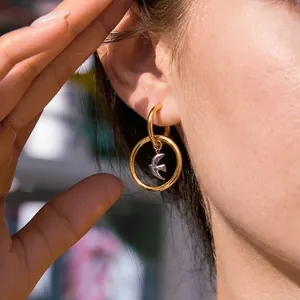 Edelstahl Vogel Schwalbe Anhänger Creolen 18K Vergoldet Zweifarbig Hypoallergener Schmuck Für Damen Mode Geschenk