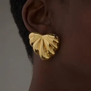 Stainless Steel Heart Stud Earrings 18K Gold Plated Exaggerated Chubby Shell Texture Earrings For Women Vintage Fashion Jewelry