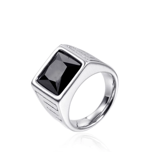 Bague vintage pour hommes en acier inoxydable avec une pierre précieuse noire rectangulaire