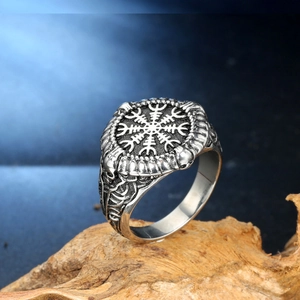 Nordic Viking nautical compass ring in vintage steel with skull side carvings on wood