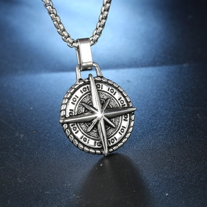 Collier vintage pour hommes avec pendentif boussole étoile en acier inoxydable et chaîne