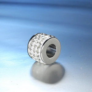 Perle cylindrique en argent poli avec trois rangées de strass pour colliers DIY