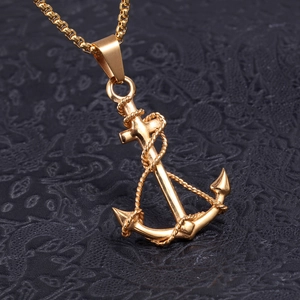 Collana da uomo vintage con ciondolo ancora e croce in acciaio titanio dorato