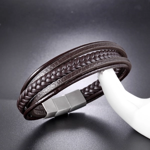 Bracelet multicouche en cuir tressé pour homme avec fermoir magnétique en métal argenté
