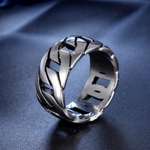 Polished silver cuban link chain ring made of durable stainless steel for men and women
