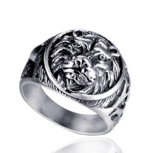 Men's vintage lion head stainless steel ring with detailed 3D carving in punk style