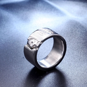 Anillo de calavera de acero inoxidable pulido con grabado FOR ONE estilo punk