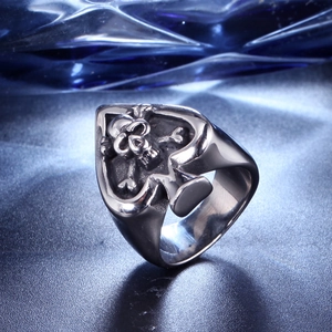 Punk vintage stainless steel spade skull ring for men with a gothic silver metallic finish