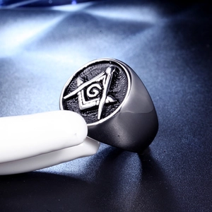Men's silver stainless steel Freemason signet ring with square and compass G symbol