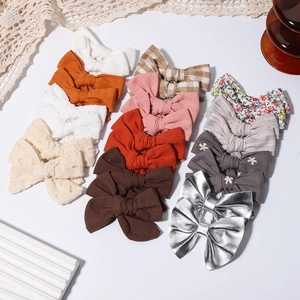 Handmade Fabric Bow Hair Clips For Girls Kids Embroidered Floral Plaid Duckbill Clips Sweet Hair Accessories Bowknot Set
