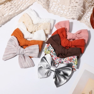 Handmade bow hair clip set with floral prints, lace and linen fabrics for girls