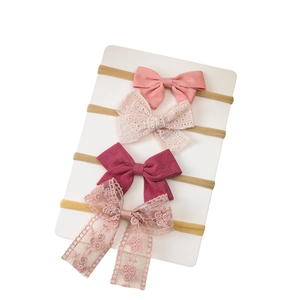 Set of 4 high-elasticity baby headbands with floral lace and embroidery bows