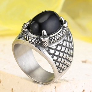 Anello artiglio di drago da uomo con grande pietra di agata nera in acciaio al titanio