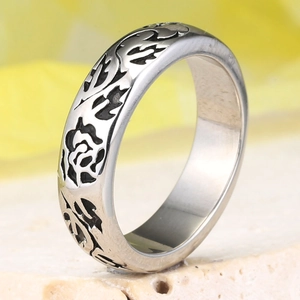 Men's silver steel ring with relief black rose vine pattern on natural stone base