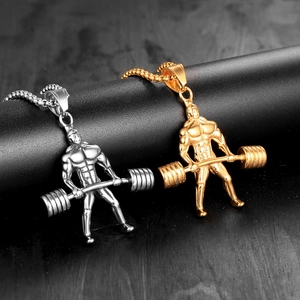 Collier avec pendentif homme musclé fitness en finition or et argent avec chaîne billes