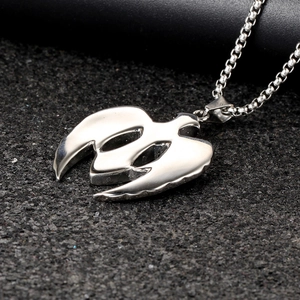 Vintage stainless steel flying eagle pendant necklace with polished silver wings