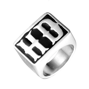 Bague Chevalière Vintage en Acier Inoxydable Lettre Gothique HD pour Hommes Femmes Punk Hip Hop Biker Bague Carrée Bijoux de Mode
