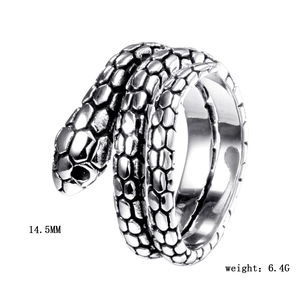 Macro detail of silver snake ring with scales texture and 14.5mm width specification