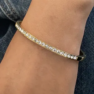 Luxury Gold Plated Stainless Steel Bangle With Sparkling Zirconia Rhinestones Waterproof Hypoallergenic Clasp Bracelet For Women