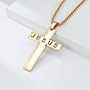 Collana con croce d'oro in acciaio con lettere Jesus traforate e catena a box