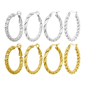 Boucles d'oreilles créoles torsadées minimalistes en or et argent aux textures variées