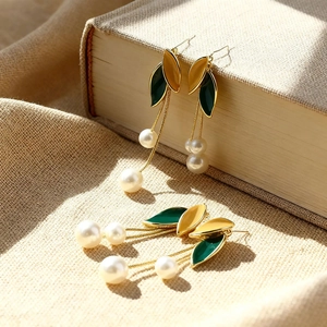 Long Tassel Drop Earrings With Alloy Leaf Enamel And Steel Earring Post Faux Artificial Pearl Elegant Korean Fashion For Women