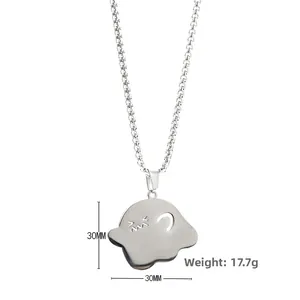Detailed view of silver cartoon ghost pendant with dimensions 30mm and weight 17.7g