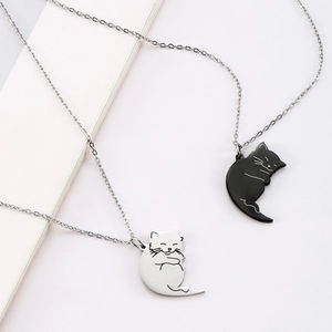 Minimalist black and white cat stainless steel pendant necklaces for couples and friends