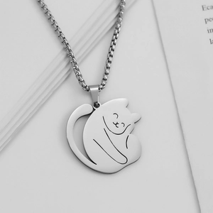 Minimalist stainless steel necklace featuring a cute sleeping cat pendant and box chain