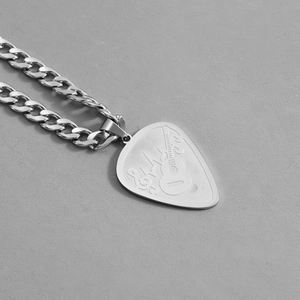 Collana con plettro per chitarra in acciaio inossidabile e catena cubana con note