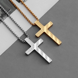 Fashionable stainless steel cross pendant necklace with stars and stripes pattern