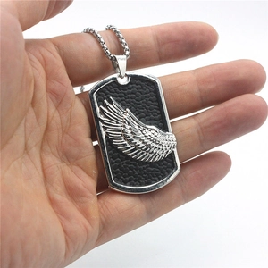 Colgante de placa de perro con pluma estilo punk vintage para hombre con cadena