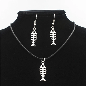 Punk Legierung Fischgräte Halskette Ohrringe Schmuckset Für Damen Silber Farbe Fischknochen Anhänger Mit Schwarzer Kordel